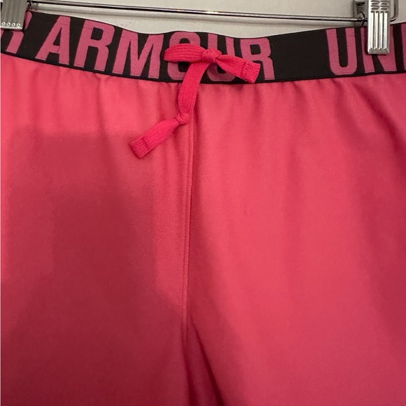 Under Armour Youth Loose HeatGear Pink Athletic Shorts Size XL (18-20) - Picture 8 of 11